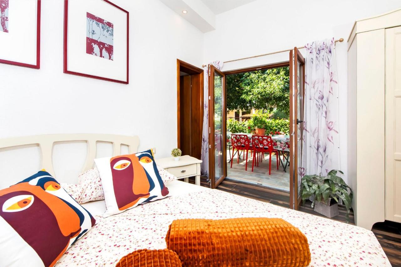 Apartments Karmen Rovinj Luaran gambar