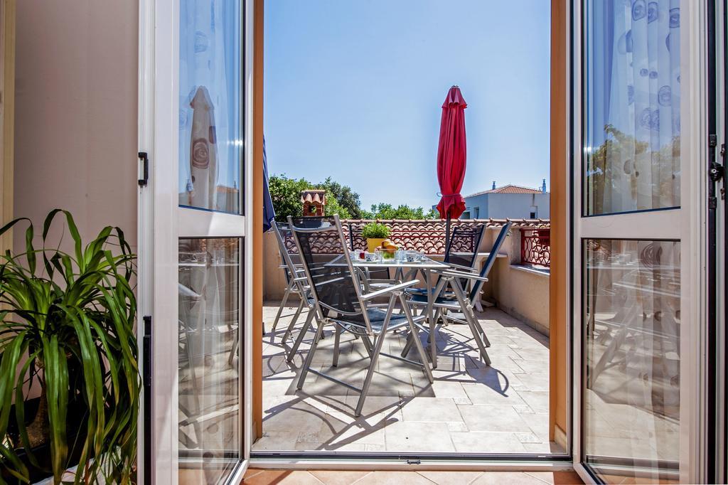 Apartments Karmen Rovinj Luaran gambar