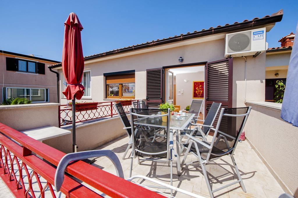 Apartments Karmen Rovinj Luaran gambar