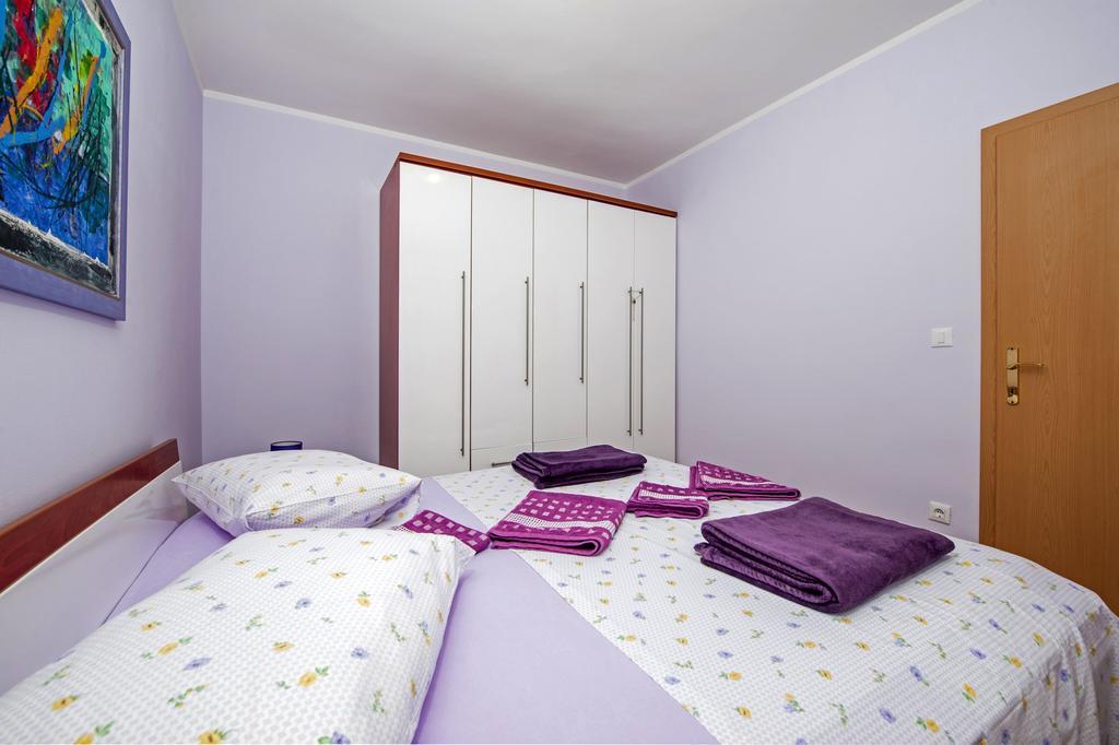 Apartments Karmen Rovinj Luaran gambar