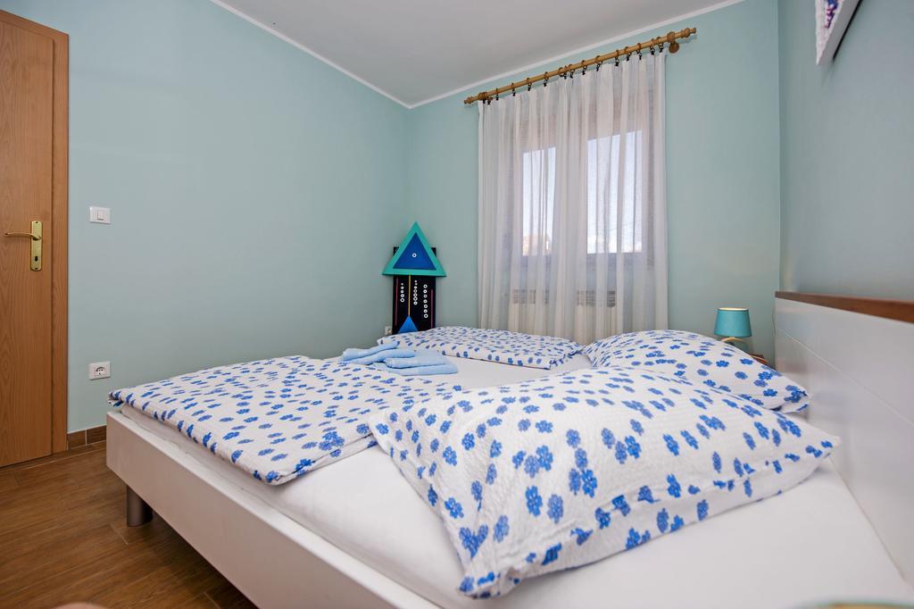 Apartments Karmen Rovinj Luaran gambar