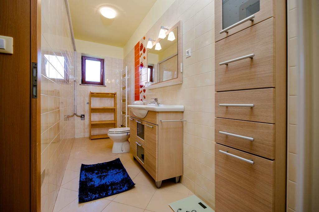 Apartments Karmen Rovinj Luaran gambar